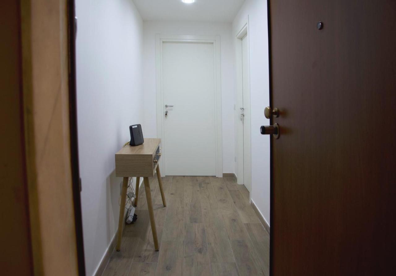 Minerva Rooms Pavia Exterior photo